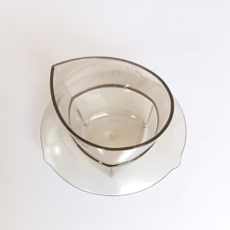 TM5 Messbecher